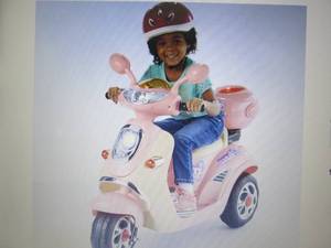 lot 120 image: Ride-On Super Moto Scooter open box...