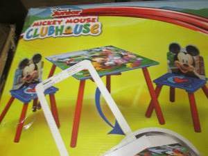 lot 259 image: Disney Junior Mickey Mouse Table & ...