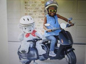 lot 265 image: Ride-On Scooter with Sidecar open b...
