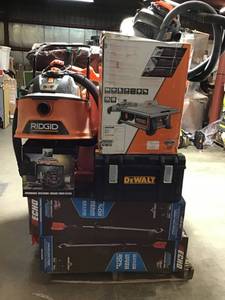 lot 49 image: Pallet with assorted outdoor tools and shop equipment ECHO, Ridgid, Ryobi and more original customer returns