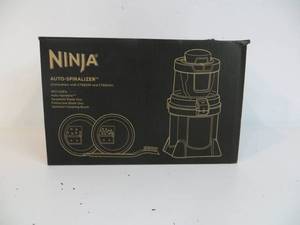 lot 2 image: Ninja Auto-Spiralizer