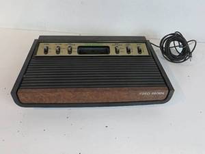 lot 11 image: Atari Sears Tele-games Video Arcade Console