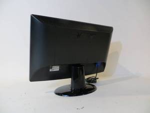 lot 21 image: Acer 21 LCD Monitor