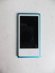 lot 48 image: iPod Nano (7th Generation)