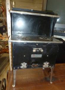 Childrens Empire Stove - these were...
