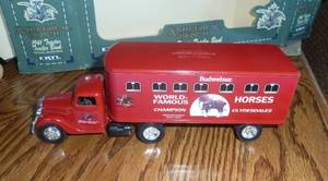 ERTL, 143 Scale, Diecast metal ban...