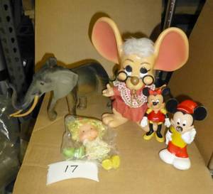 Vintage toy collection, large 10 e...