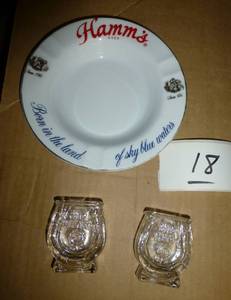 Very nice Hamms beer ashtray, no ch...