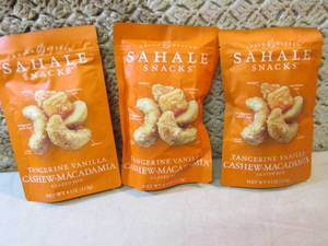 lot 259 image: 3 Bags of Sahale Snacks Tangerine V...