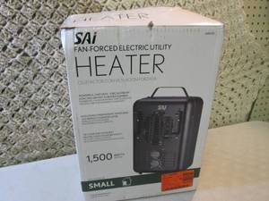 lot 6 image: SAI 1500-Watt Utility Milkhouse Fan...
