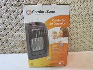lot 40 image: Comfort Zone 7501500-Watt Ceramic ...