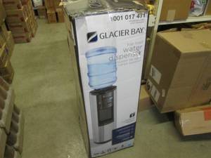 lot 61 image: Glacier Bay 3 Gal or 5 Gal Hot, Roo...