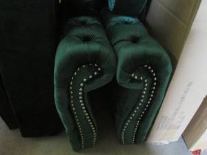 lot 68 image: Noble House Somerville Traditional ...