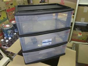 lot 90 image: Homz 3-Drawer Black Wide Body Cart ...