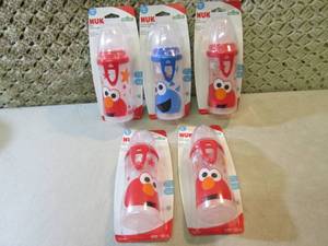 lot 144 image: Lot of 5 Nuk Sesame Street Active C...