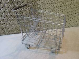 lot 156 image: American Girl Doll Grocery Cart  CS...