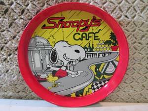 lot 175 image: Snoopys Cafe 12 Metal Tray  FS...