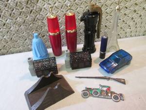 lot 211 image: Assorted Avon Bottles  D-2...