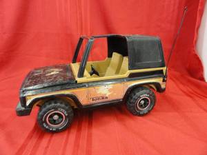 lot 46 image: Tonka Jeep Bronco