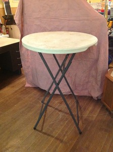 Round Bar Height Table