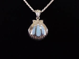 lot 2 image: .925 Sterling Silver Inlayed Larimar Sea Shell Pendant Necklace