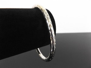 lot 39 image: .925 Sterling Silver Hand Hammered Bangle Bracelet