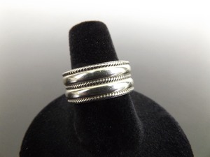 lot 72 image: .925 Sterling Silver Double Band Ring Size 8