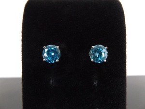 lot 83 image: .925 Sterling Silver Faceted Topaz Post Earrings