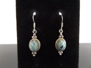 lot 85 image: .925 Sterling Silver Turquoise Cabochon Hook Dangle Earrings