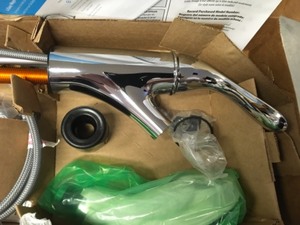 lot 1 image: Moen Brecklyn Single-Handle Pull-Out Sprayer Kitchen Faucet with Power Clean in Chrome