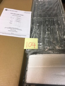 lot 104 image: GLACIER BAY 3 PIECE BATH SET