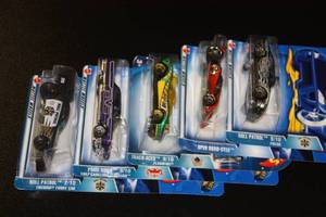 lot 10 image: Hot Wheels Lot  15 Cars