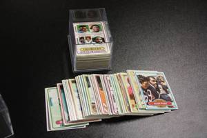 lot 25 image: 1980 Topps Football Card Lot  140 Cards