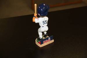 lot 57 image: Hideki Matsui New York Yankees Bobblehead