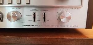 lot 21 image: Vintage Pioneer Stereo Receiver SX-3700
