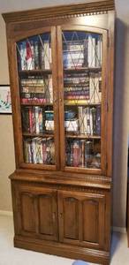 lot 9 image: Provincial Wire Glass Door Display Cabinet