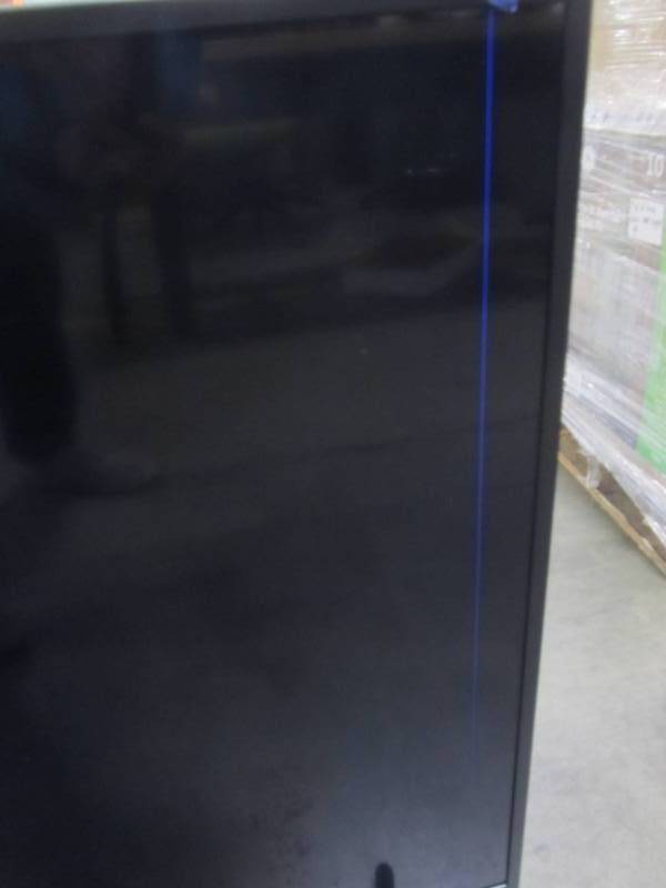 lot 6 image: SAMSUNG 50 Class 4K Ultra HD (2160P) HDR Smart LED TV UN50RU7100 (2019 Model)