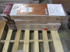 lot 119 image: (4 CASES) Home Decorators Collection Strand Woven Harvest 38 in. Thick x 4.92 in. Wide x 36.02 in. Length Click Lock Bamboo Flooring (24.622 sq. ft.  case) HL271H