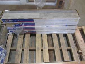lot 127 image: (4 CASES) QuickStep Studio Flatiron Oak 7.48-in W x 3.93-ft L Embossed Wood Plank Laminate Flooring QS103