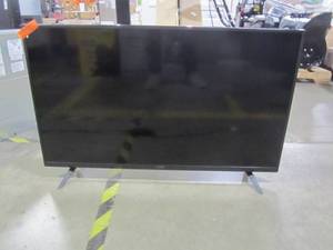 lot 8 image: Vizio V405-G9 40-inch 4K 2160p 120hz LED Smart HDR Ultra HDTV