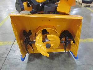 lot 43 image: Cub Cadet 3X 26 in. 357cc 3-Stage Electric Start Gas Snow Blower with Steel Chute, Power Steering and Heated Grips 3X 26