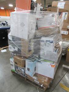 lot 211 image: WHOLESALE MIXED PALLET OF RETURNS - LIGHTING AND CEILING FANS