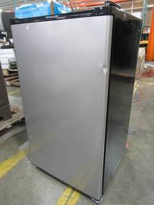 lot 257 image: Frigidaire 3.3-cu ft Freestanding Mini Fridge (Silver Mist), FFPA3322UM, 18 12 X 17 12 X 33 12 Tall.