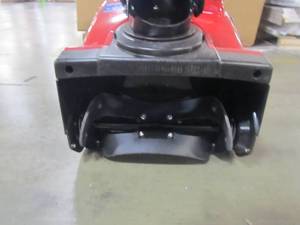 lot 91 image: Toro Power Clear 518 ZR 18 in. Single-Stage Gas Snow Blower 38472