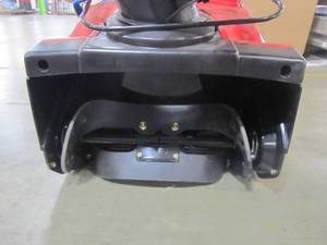 lot 92 image: Toro Power Clear 518 ZE 18 in. Single-Stage Gas Snow Blower 38473