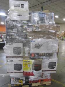 lot 94 image: WHOLESALE MIXED PALLET OF RETURNS - HOME DECOR AND SMALL APPLIANCES