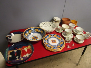 lot 147 image: CAFE AMERICANA BOWLDISH, CYTHIA ROWLEY BOWLDISHES, SWEDISH TEA CUP SET, MORE