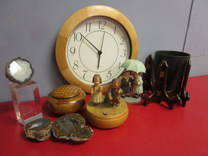 lot 148 image: WOOD FIGURINE MUSIC BOX, WALL CLOCK, DECORATIVE TABLE MINERALS, FIGURINE, MORE