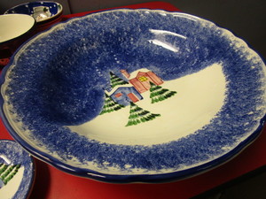 lot 166 image: MARKETPLACE - ITALIAN MADE - HOLIDAY SERVING SET, MORE