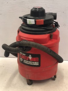 lot 6 image: Genie 10-Gallon WetDry Vac Set, In...